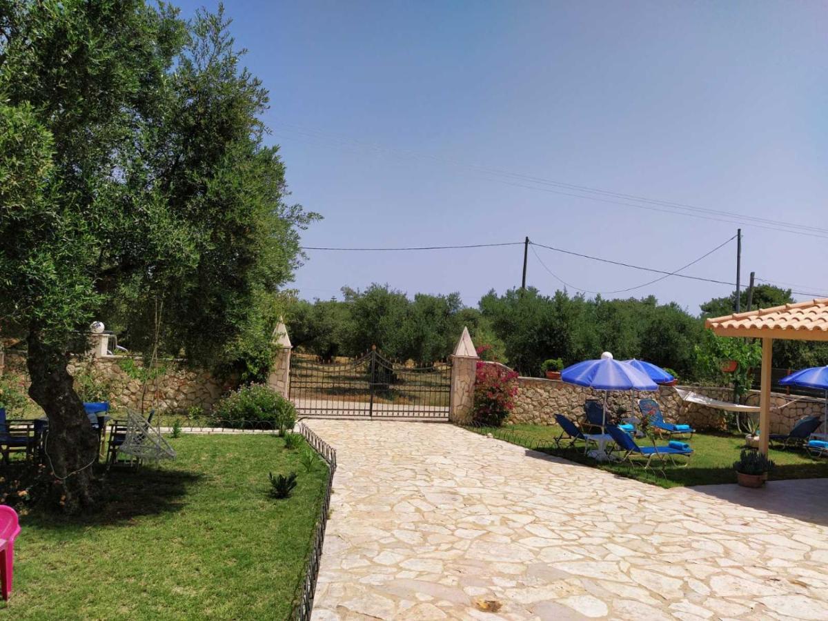 Villa Julia Циливи Екстериор снимка